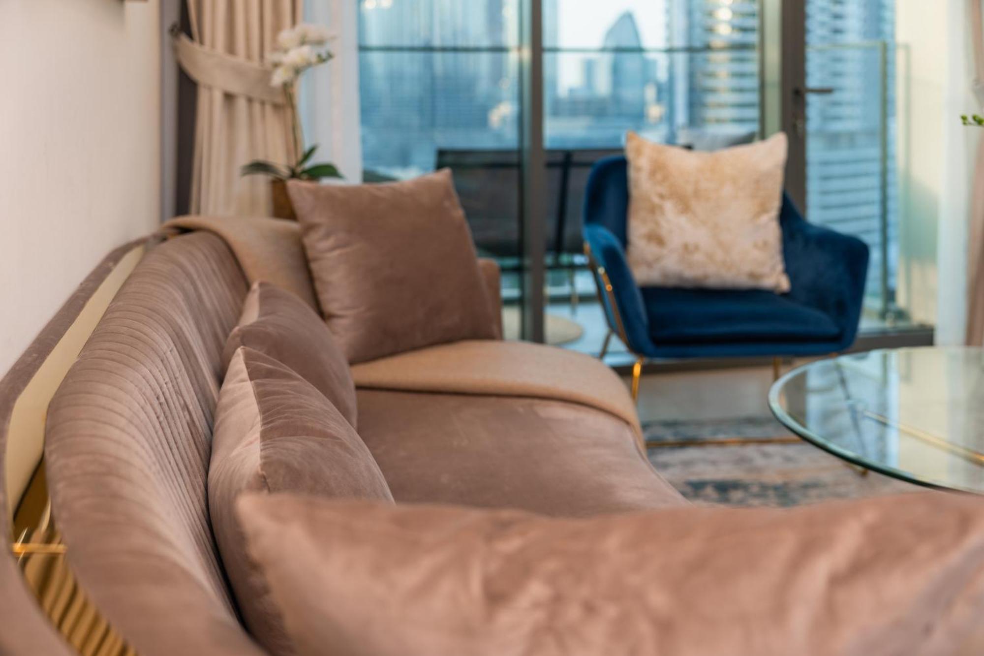 Apartamento Prime Retreats @ Burj Royale By Emaar Dubái Exterior foto