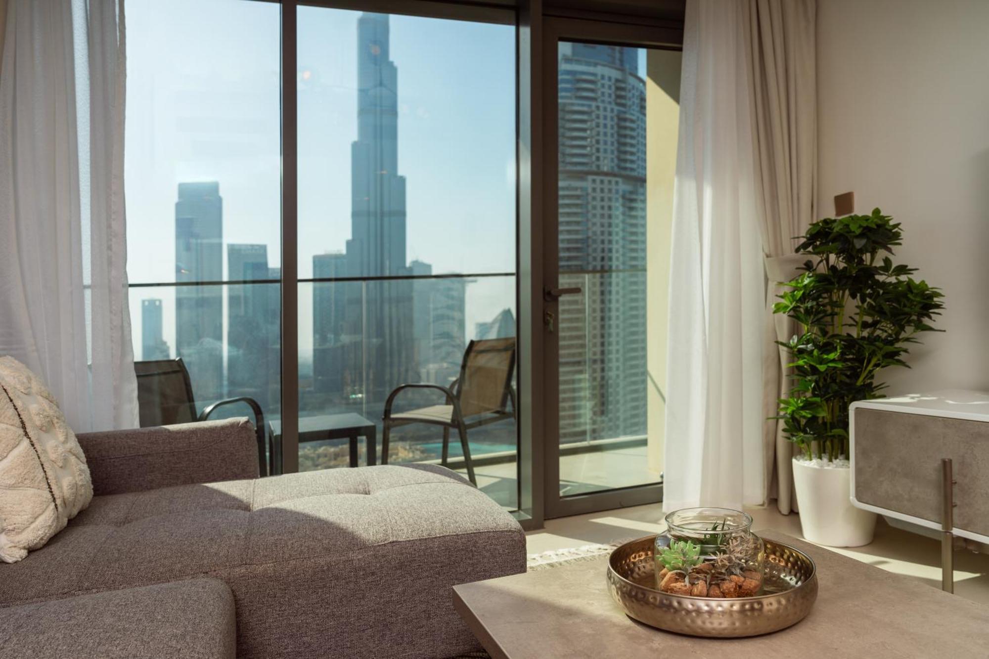 Apartamento Prime Retreats @ Burj Royale By Emaar Dubái Exterior foto